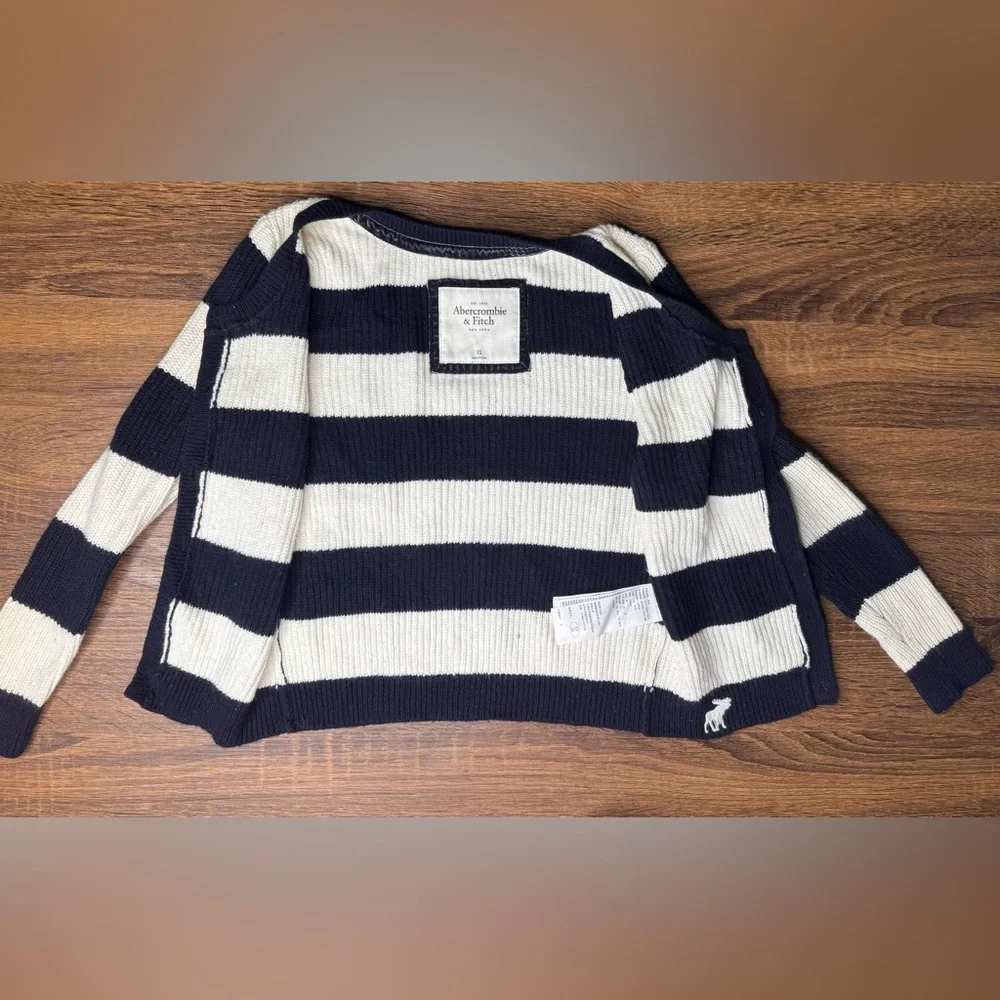 Abercrombie & Fitch Women's Cardigan Jersey Knit Sweater Size XS Navy White
